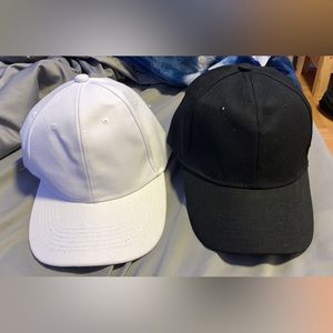 Caps